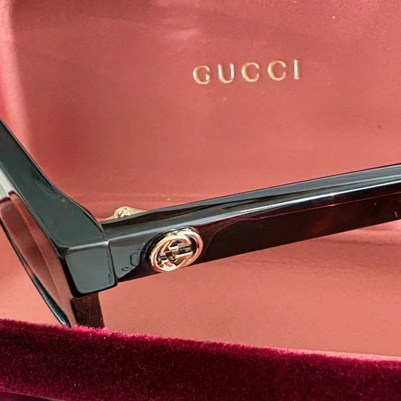 NWT- Gucci Women\'s Tortoiseshell Sunglasses 52mm Gucci Women main image 2